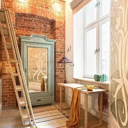 Apartment Bohemian Dream Peaceful Oasis Downtown Warsaw